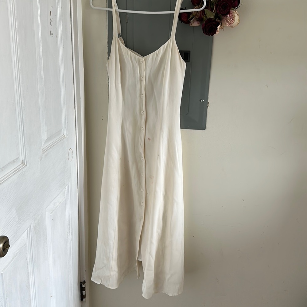 Forever 21 Mid length dress. Condition- Has stains as shown in the pictures.